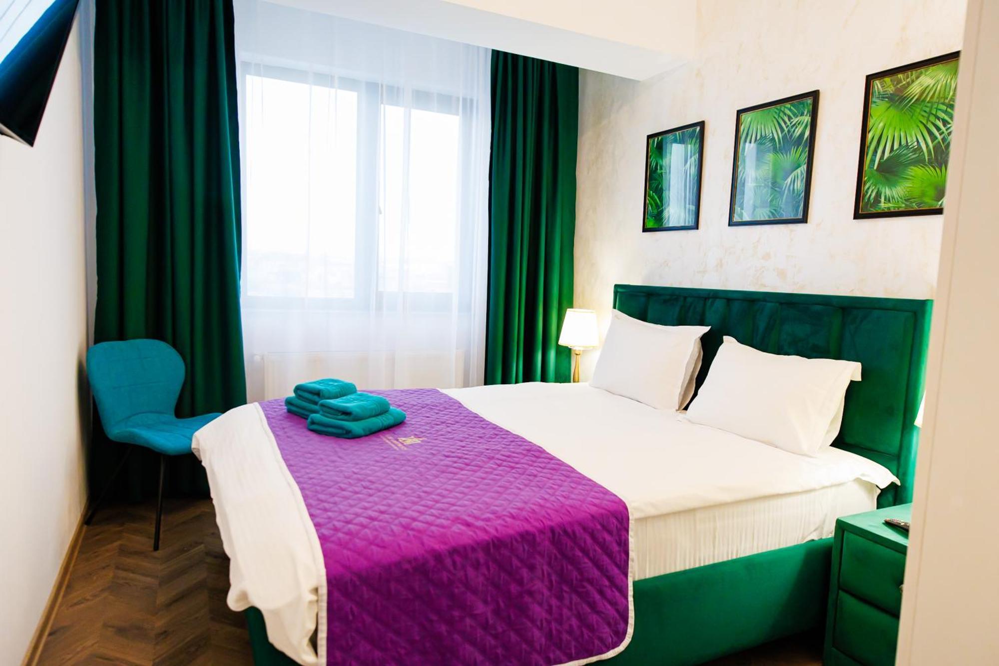 Luxury Lazar Towers Palas Mall Area Iasi Exterior photo