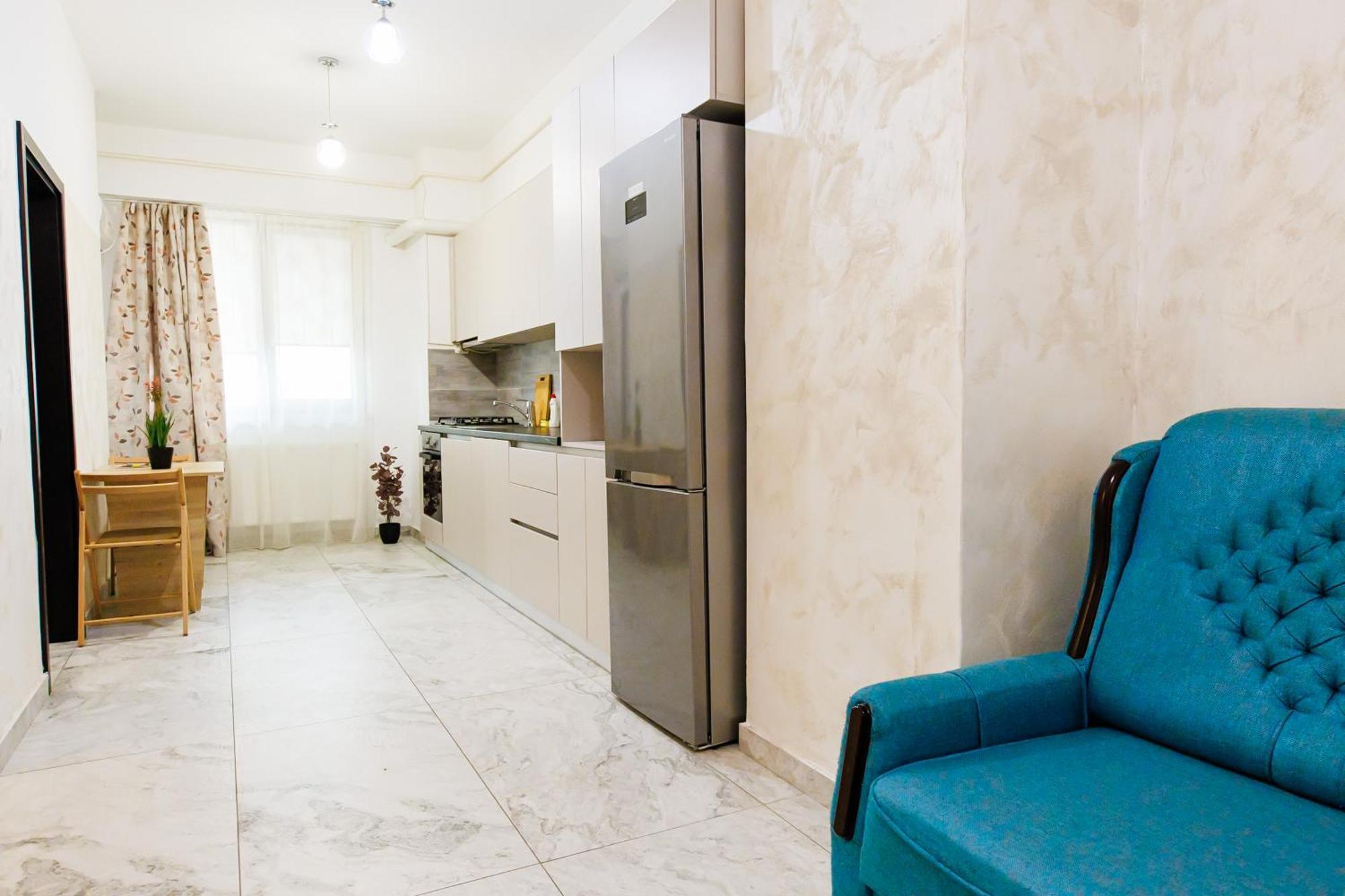 Luxury Lazar Towers Palas Mall Area Iasi Exterior photo
